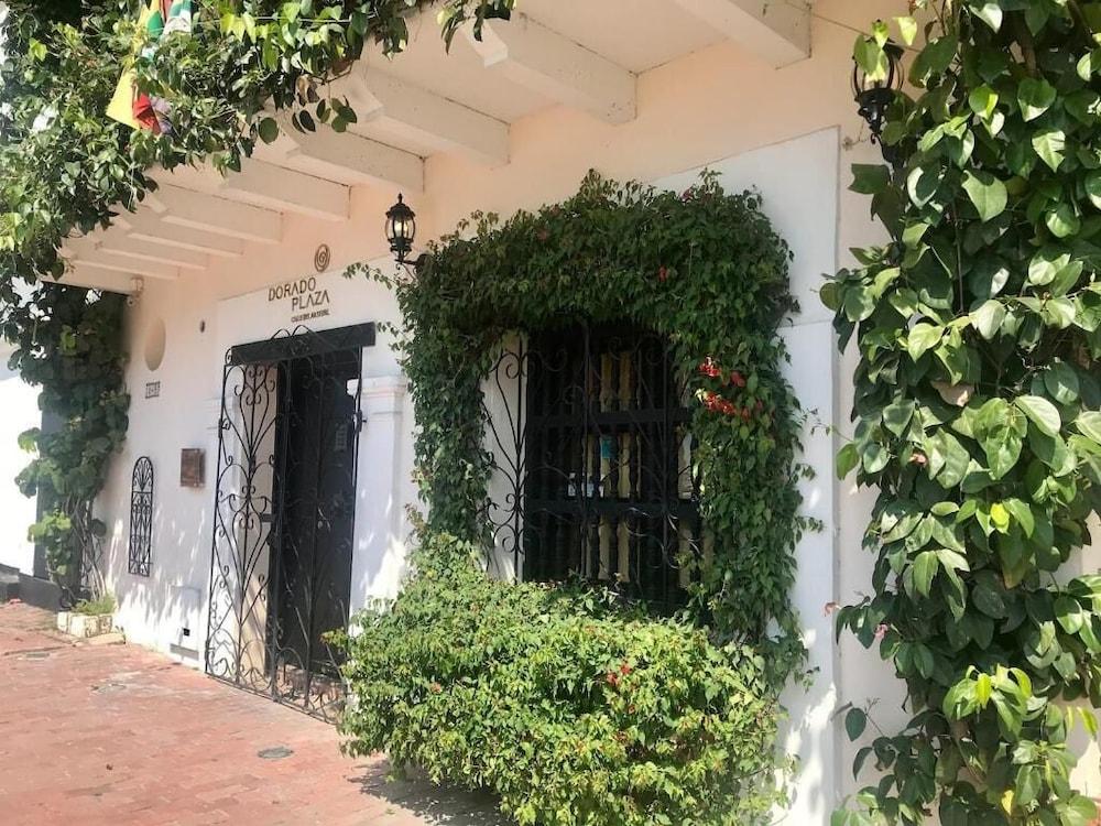 Hotel Dorado Plaza Calle Del Arsenal Cartagena Buitenkant foto